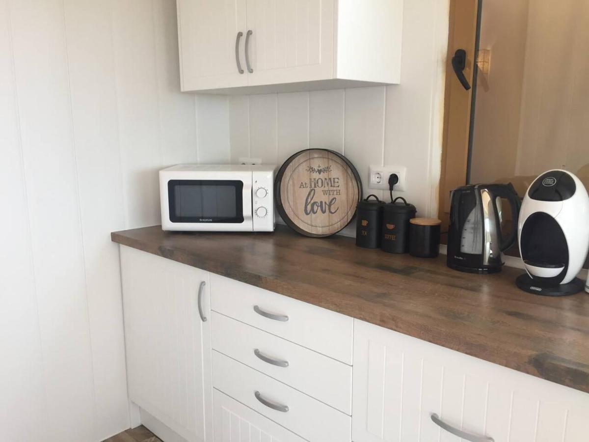 2 Bed Penthouse Apartment - Sea Views - Sleeps 4 Финестрат Экстерьер фото