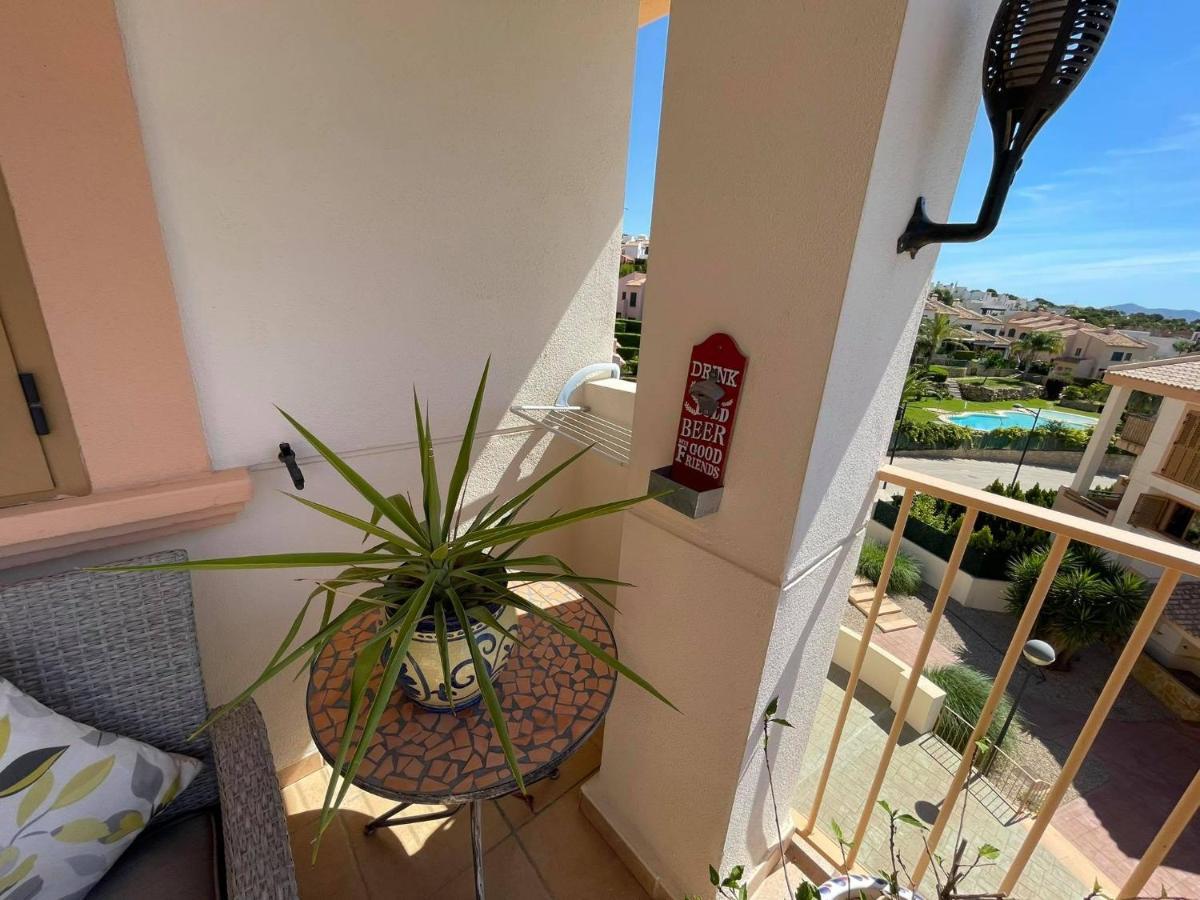 2 Bed Penthouse Apartment - Sea Views - Sleeps 4 Финестрат Экстерьер фото
