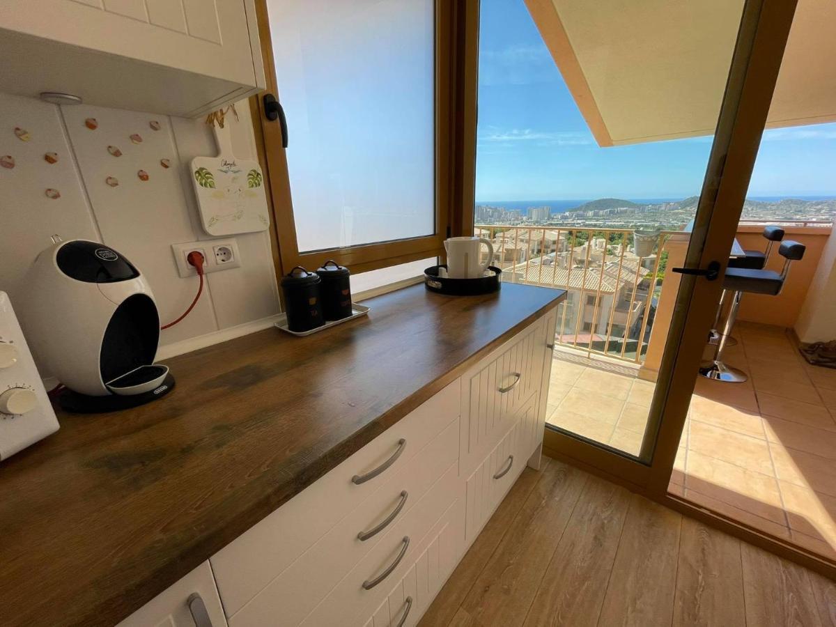 2 Bed Penthouse Apartment - Sea Views - Sleeps 4 Финестрат Экстерьер фото
