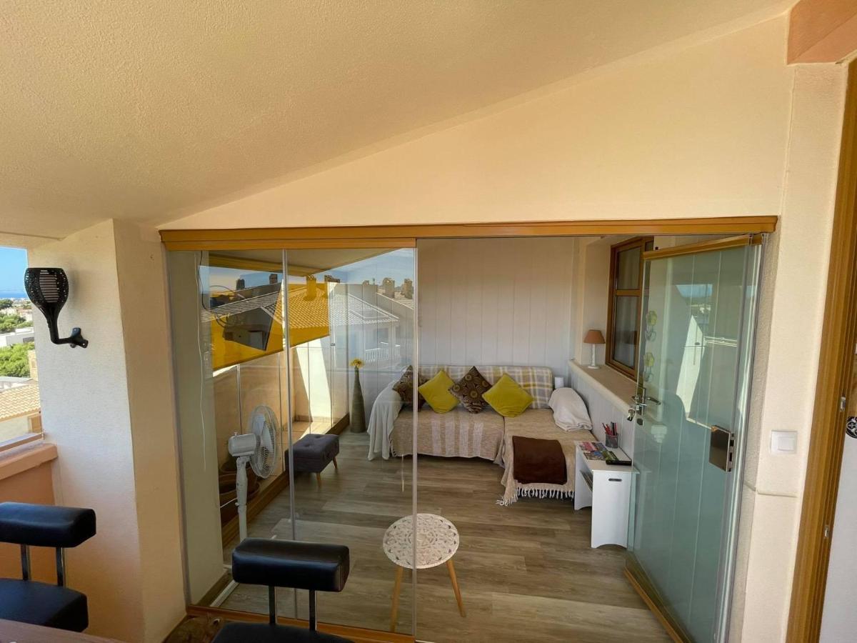 2 Bed Penthouse Apartment - Sea Views - Sleeps 4 Финестрат Экстерьер фото