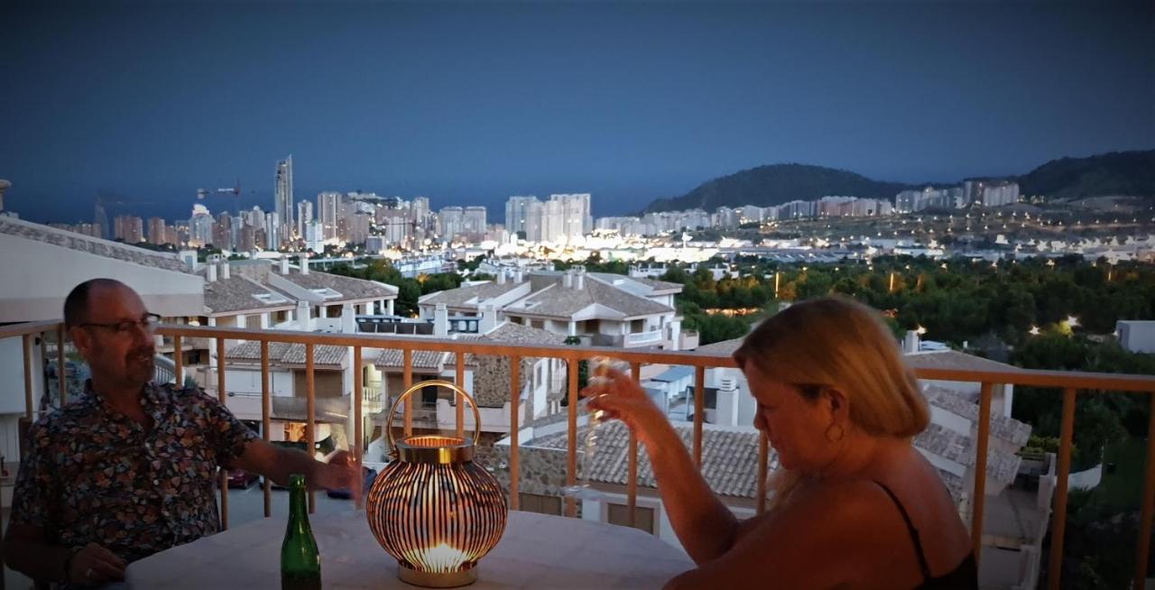 2 Bed Penthouse Apartment - Sea Views - Sleeps 4 Финестрат Экстерьер фото
